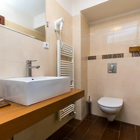 Cartellone Hotel 3*