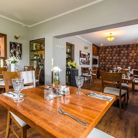 Cartellone Hotel