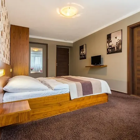 Hotel Cartellone